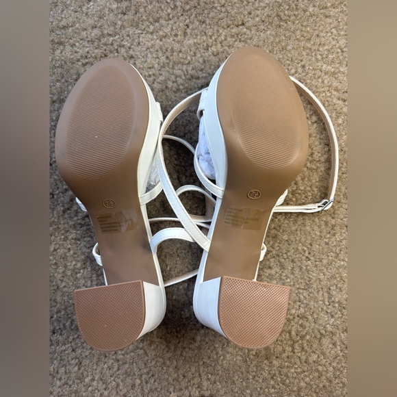 Lulu's White Block Heel Sandals - Picture 5 of 6